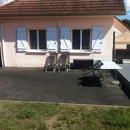 Duplex Maison Avec Grand Spa 62 Jets Massants Abrite Face Aux Pyrenees Апартаменты Livron